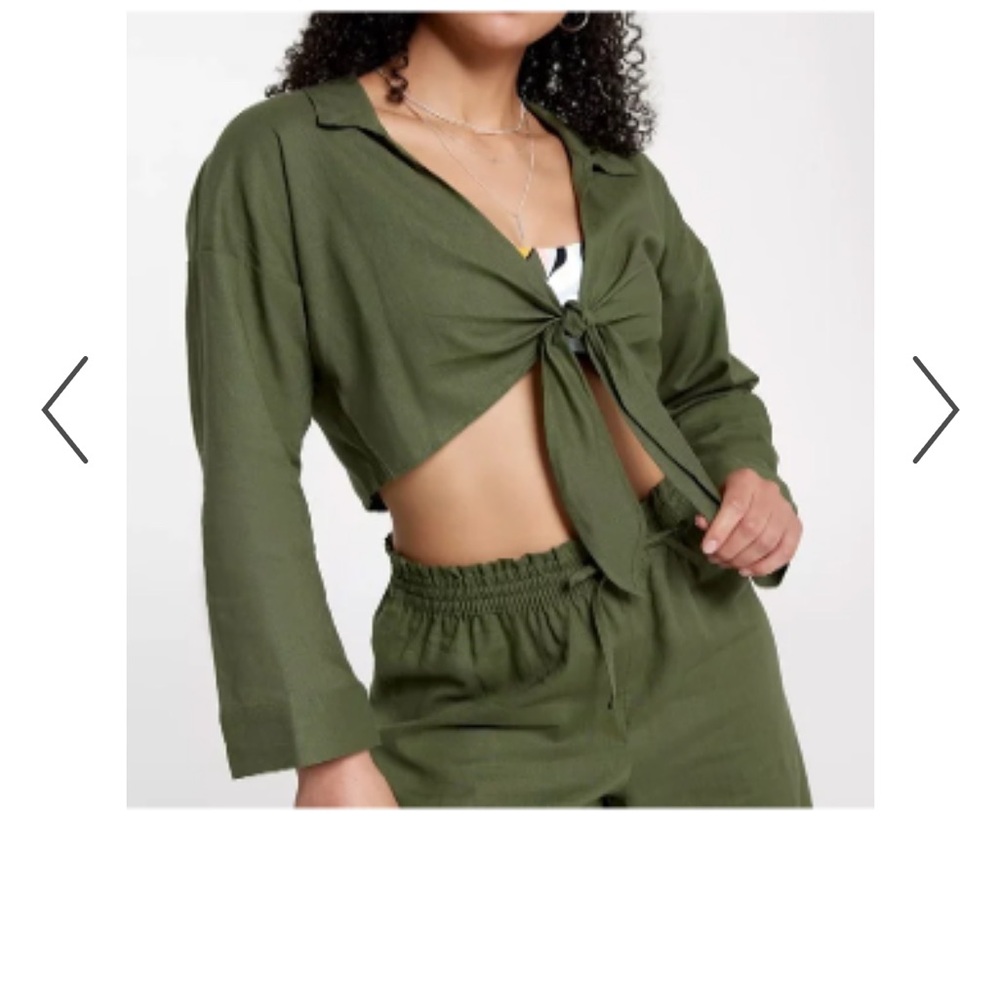 Calia Green beach and beyond tie front top and matching pants. Medium